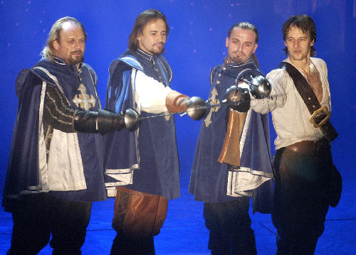 1109146766_tri-musketyri-muzikal